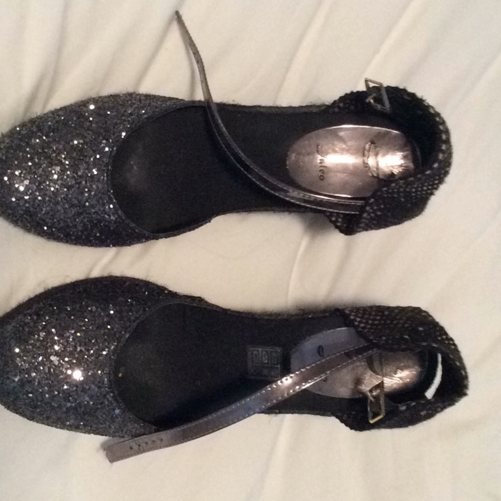 Black glitter espadrilles